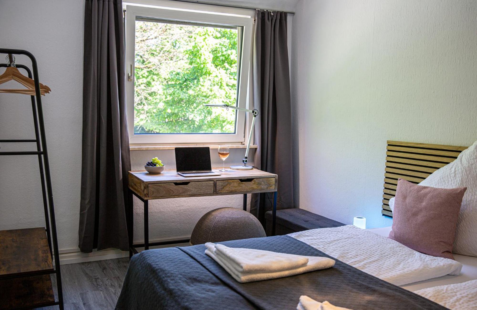 Have-A-Nice-Stay - Nahe Der U-Bahn Nach Hamburg - Natur 1 Minute Entfernt - Baecker & Restaurants 500M - Lidl 800M - Zentrum 1,5Km Аренсбург Экстерьер фото